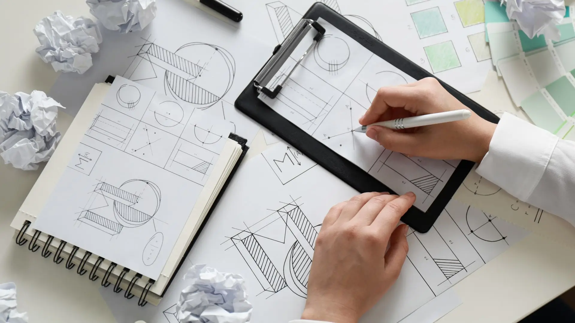 Logo dla Start-upów: Jak Zrobić Pierwszy Krok w Brandingu