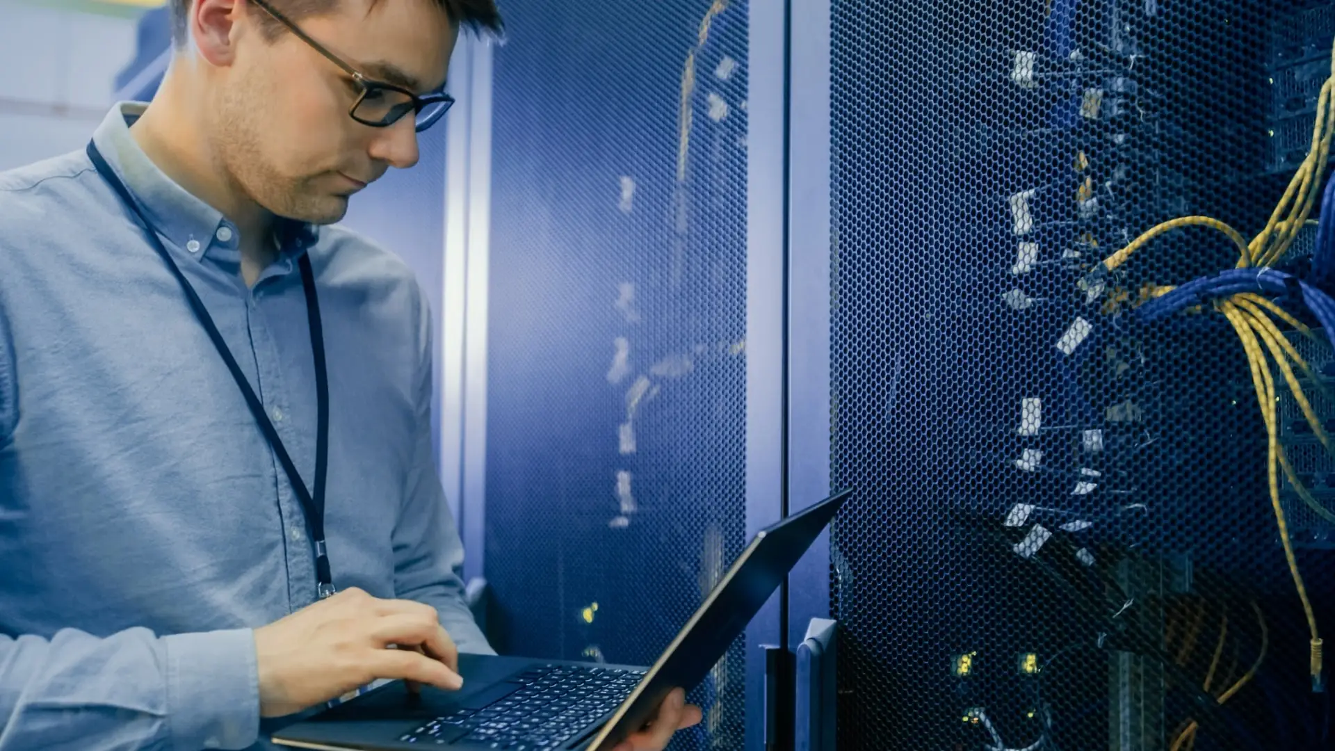 Bezpieczeństwo Twojej strony internetowej: Jak chronić swoją witrynę przed atakami
